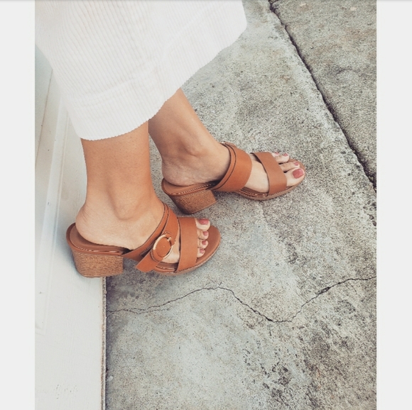 SUMMER collection// double strap camel heel - Picture 4 of 7